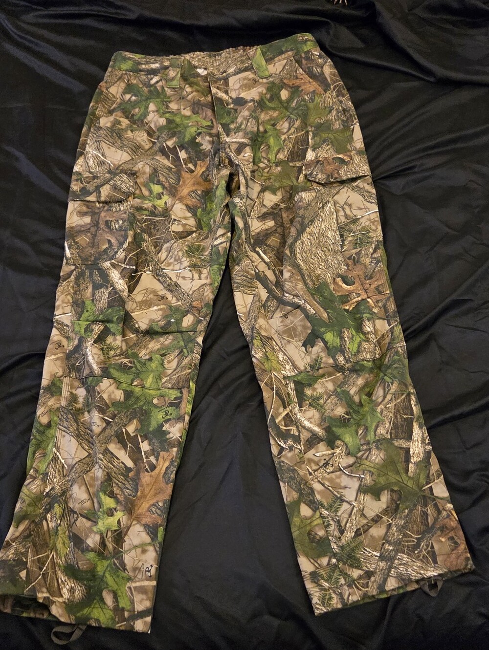RedHead bass pro. Men's Camo Cargo Pants in Green and Brown